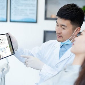 Rekam medis elektronik untuk klinik gigi